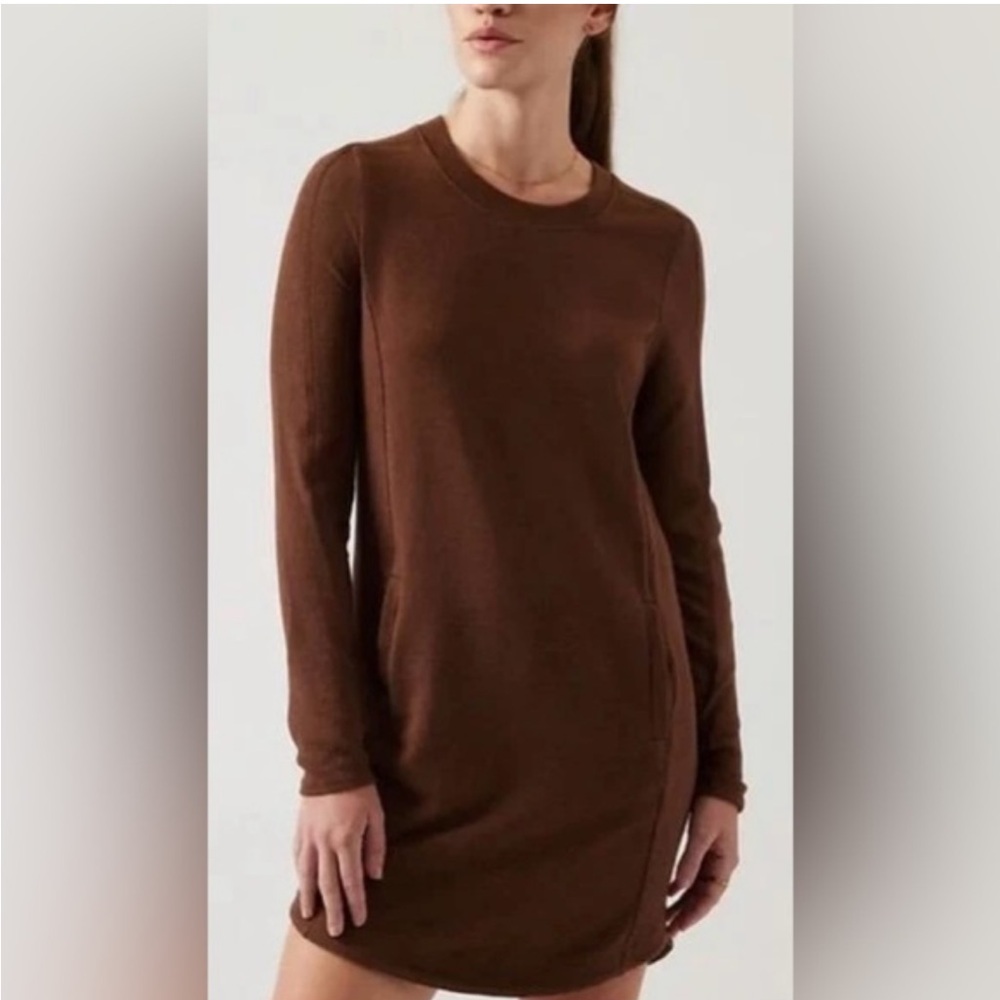 Athleta Balance Dress in Dark Brown